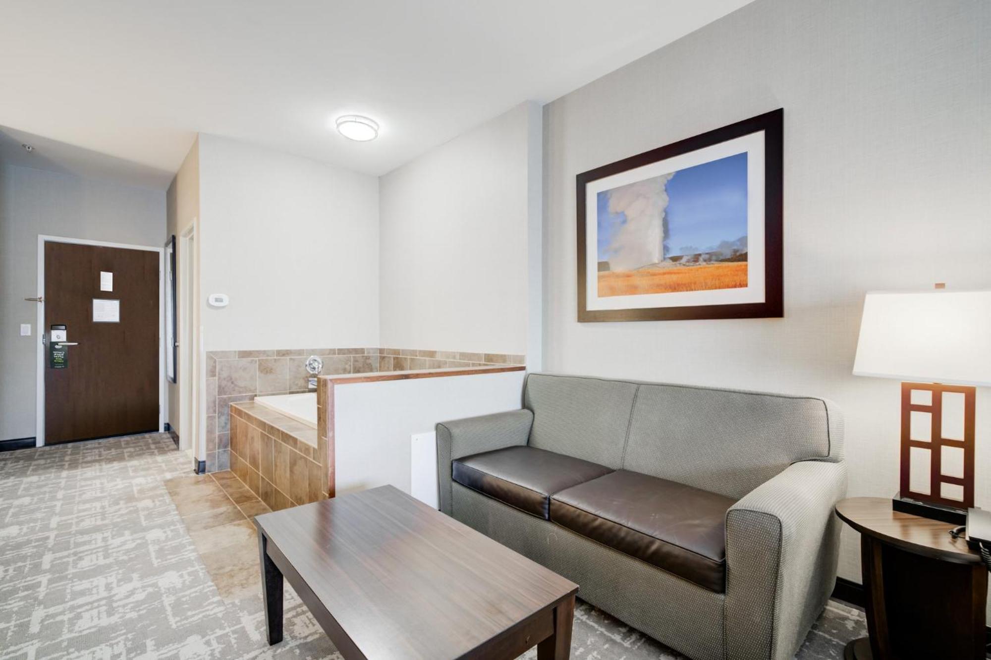 Holiday Inn West Yellowstone By Ihg Экстерьер фото