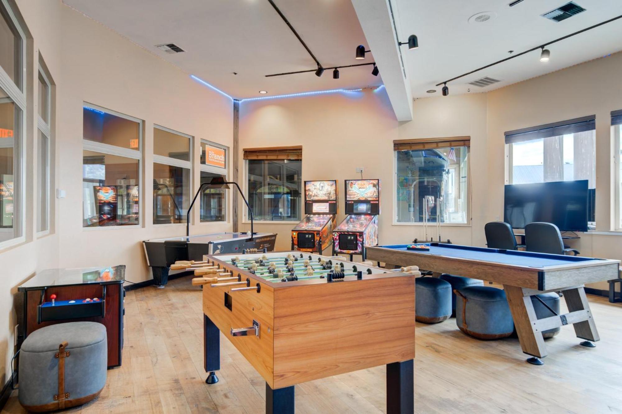 Holiday Inn West Yellowstone By Ihg Экстерьер фото