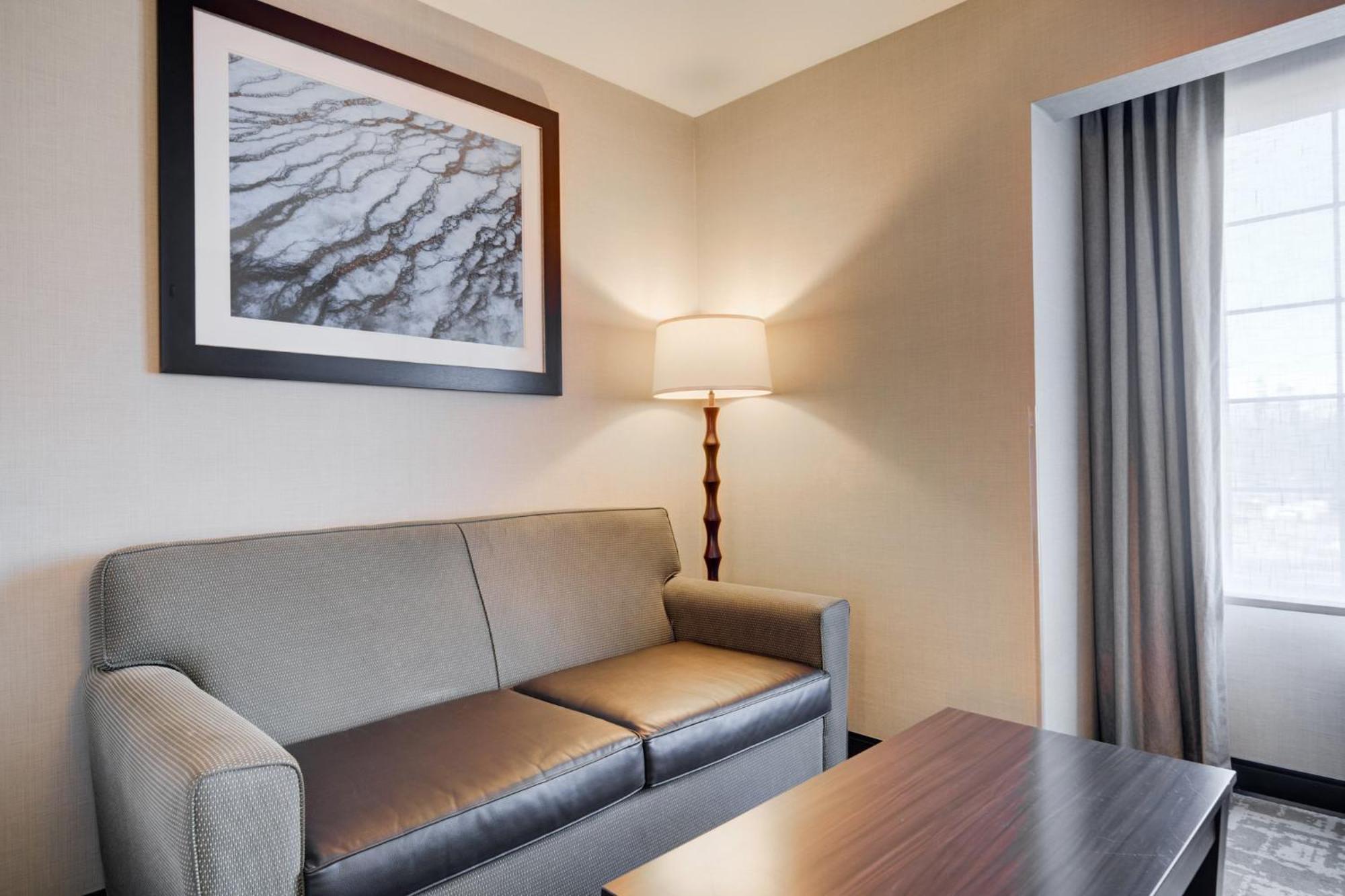 Holiday Inn West Yellowstone By Ihg Экстерьер фото